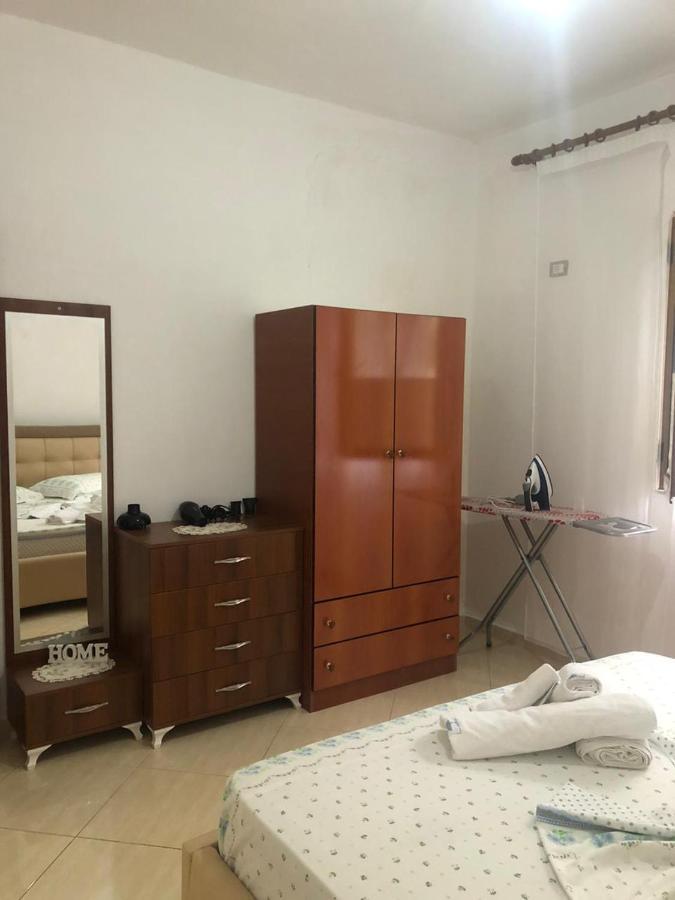 Teo Apartment Sarande Exterior photo