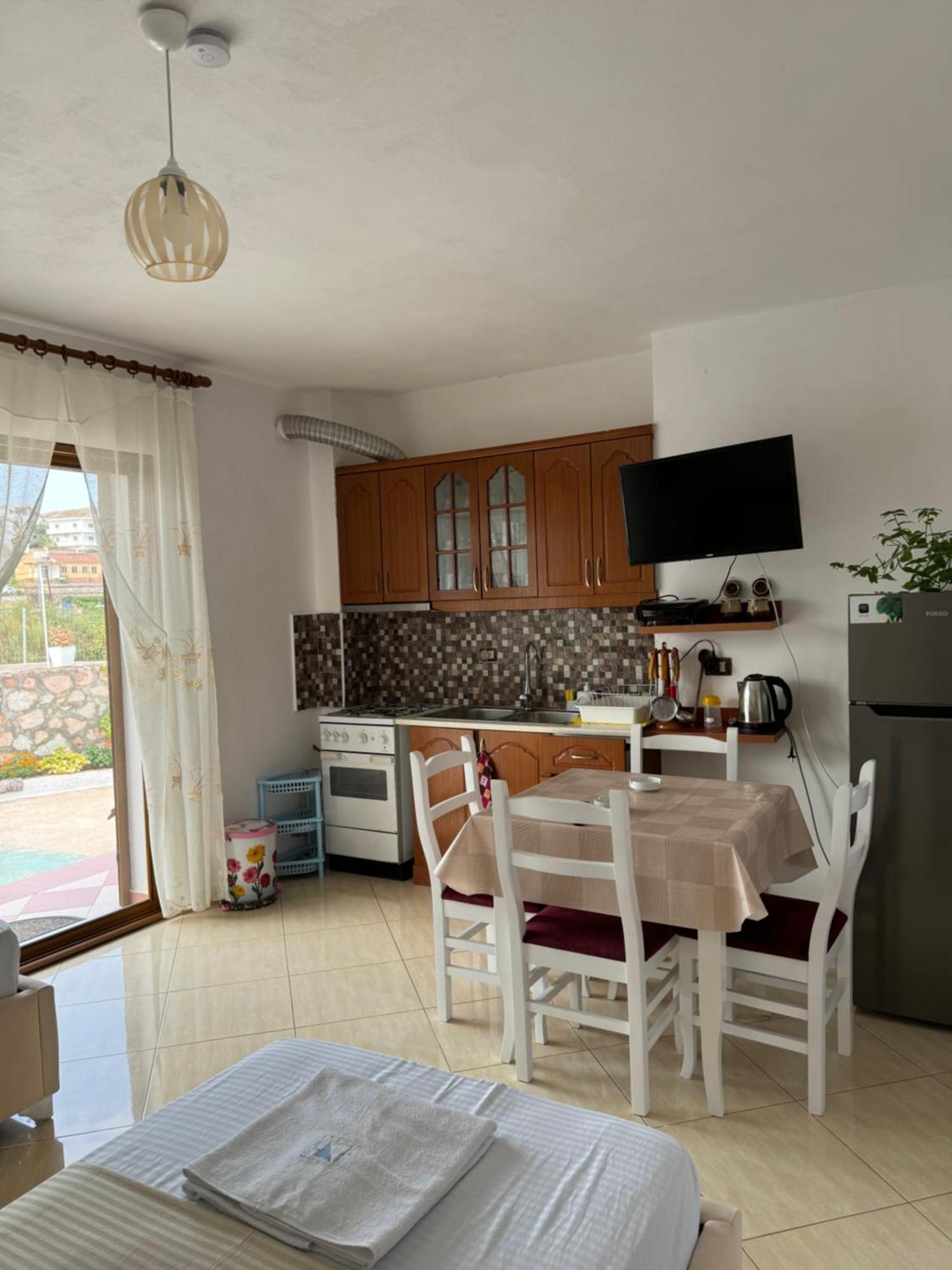 Teo Apartment Sarande Exterior photo