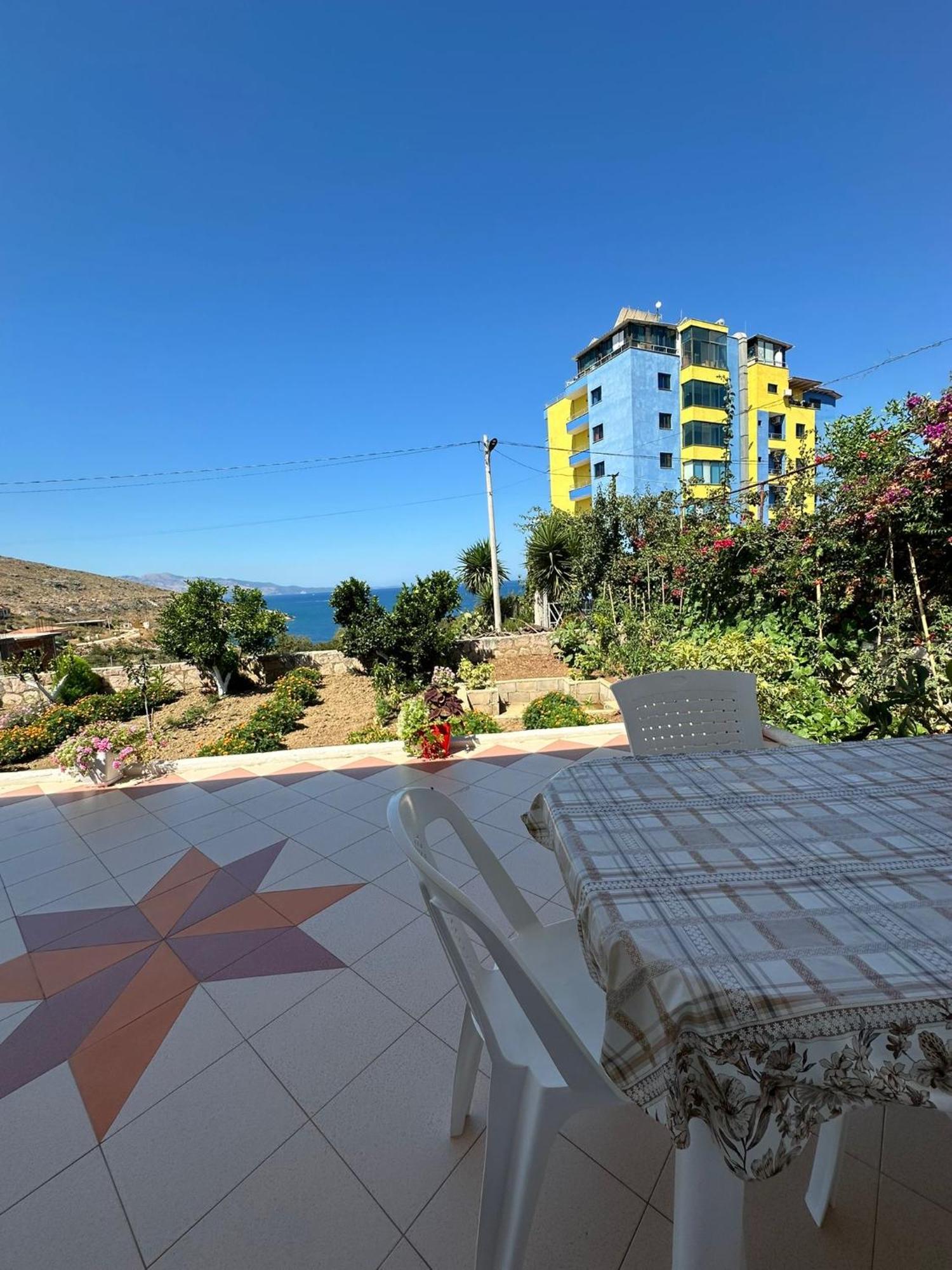 Teo Apartment Sarande Exterior photo